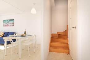 Sunset Sunshine Pool and Golf