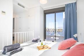 Sunset Sunshine Pool and Golf