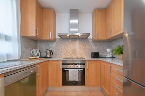 Sunset Sunshine Pool and Golf