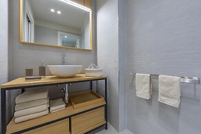 Mina Apartment 100m From Sea