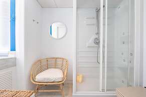 Marbella Pool House Ph78 On Sea Shore