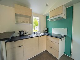 Well-maintained Chalet Near Amsterdam