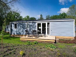Well-maintained Chalet Near Amsterdam