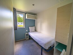 Well-maintained Chalet Near Amsterdam