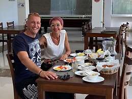 Kandy Rivers Edge Nature Resort