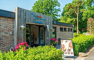 Nice Tent Lodge With Veranda