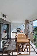 Inviting 3-bed House in Mijas