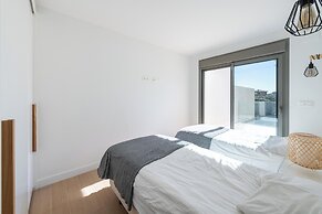 Inviting 3-bed House in Mijas