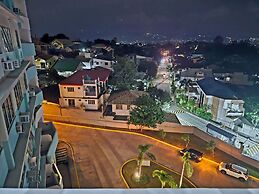 Acellyne's Suites at The Residences