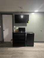 Travelers Rest Motel