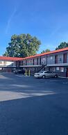 Travelers Rest Motel