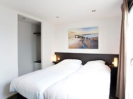 Modern Holiday Home 600 m From the sea