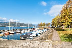 Riva del Caolino in Ispra