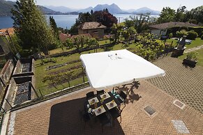 The Cottage on the Lake