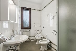 Villa la Quercia Hilly Area With Lake vi