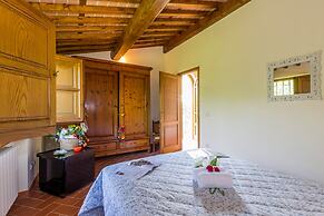 Villa Pallina With Pool