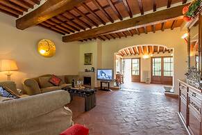 Villa Pallina With Pool