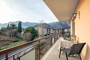 Mass Home in Arco With 2 Bedrooms and 1 Bathrooms