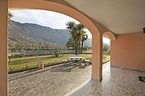 Mass Home in Arco With 2 Bedrooms and 1 Bathrooms