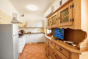 Mass Home in Arco With 2 Bedrooms and 1 Bathrooms