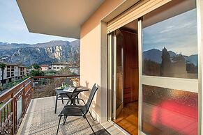 Mass Home in Arco With 2 Bedrooms and 1 Bathrooms