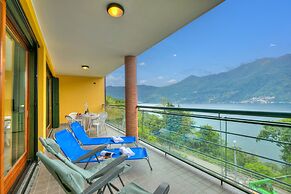 Va Pensiero sul Lago Stunning View