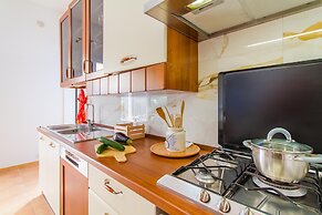 Villa Marzia With Garden and Near the sea