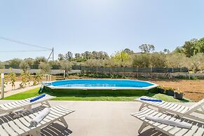 White Villa With Swimming Pool