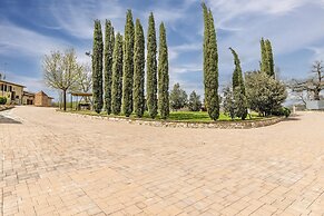 Villa Santarcangelo With Pool