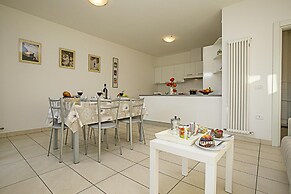 Torbole Relax Pool Balcony Apartment
