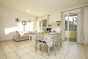 Torbole Relax Pool Balcony Apartment