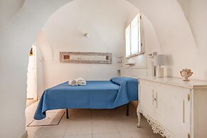 Trulli Degli Ulivi With Pool