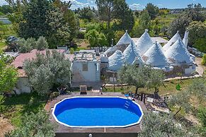 Trulli Degli Ulivi With Pool