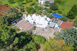 Trulli Degli Ulivi With Pool
