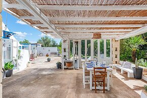 Trulli Degli Ulivi With Pool