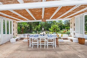 Trulli Degli Ulivi With Pool