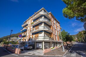 Rossella Lake View in Salo