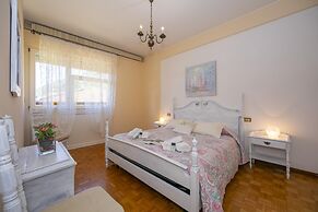 Rossella Lake View in Salo