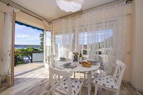 Rossella Lake View in Salo