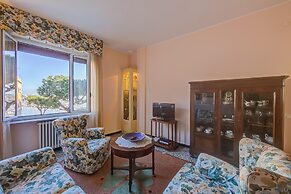 Sunrise Apartment Seaview