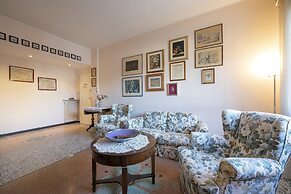 Sunrise Apartment Seaview