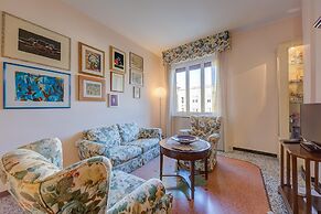 Sunrise Apartment Seaview