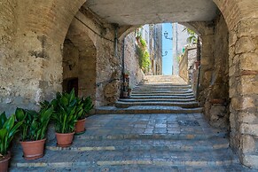 Torre Del Melograno With Heated Pool