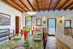 Villa Formaga in Hilly Area Relax and vie