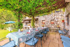 Villa Formaga in Hilly Area Relax and vie