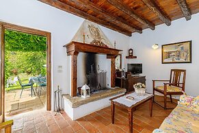 Villa Formaga in Hilly Area Relax and vie