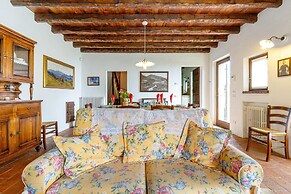 Villa Formaga in Hilly Area Relax and vie