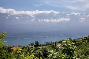 Tremosine Wonderful Lake View 2