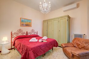 Villa Alberti 900m From Garda Lake