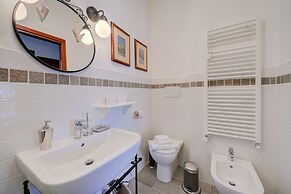 White House Ski Relax